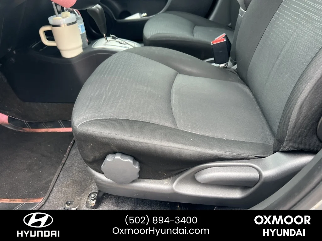 Used 2023 Mystic Black Metallic Mitsubishi LE image 3