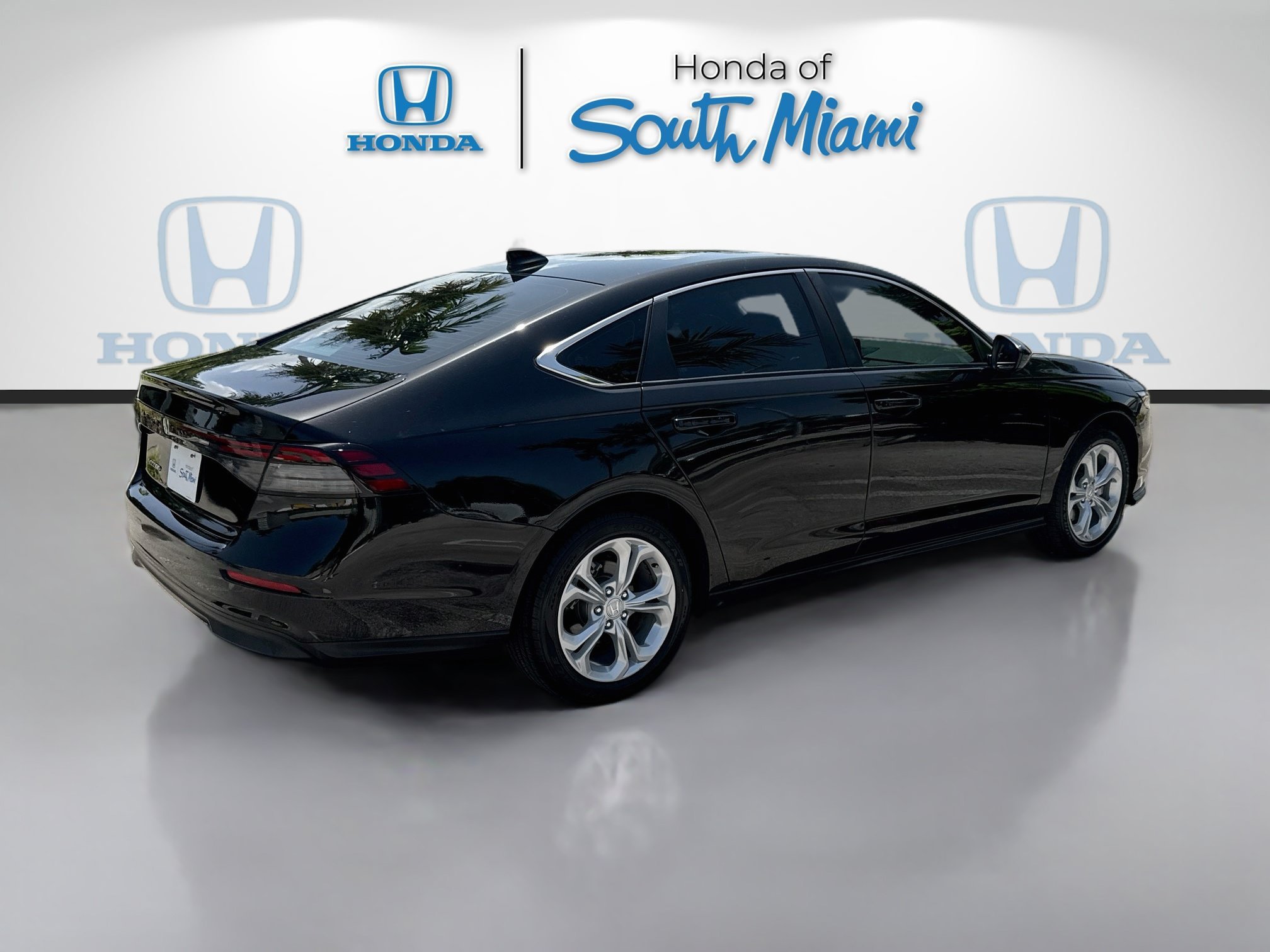 Used 2024 Crystal Black Pearl Honda 1.5T LX image 7