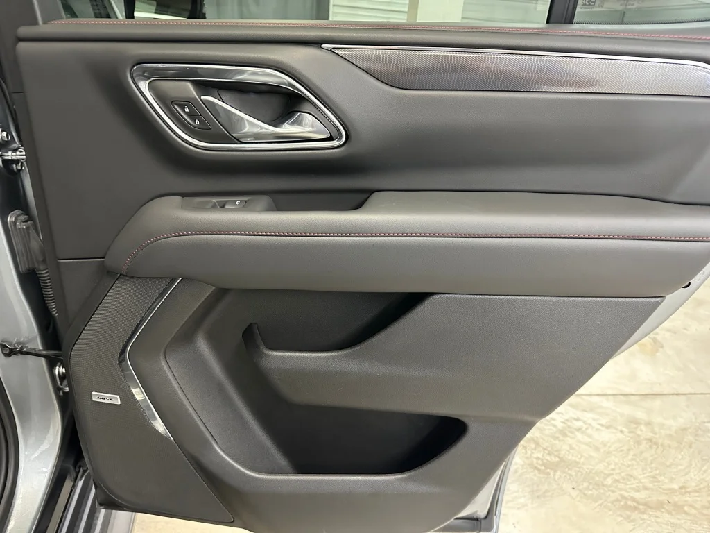 2023 Chevrolet Tahoe RST - Photo 32