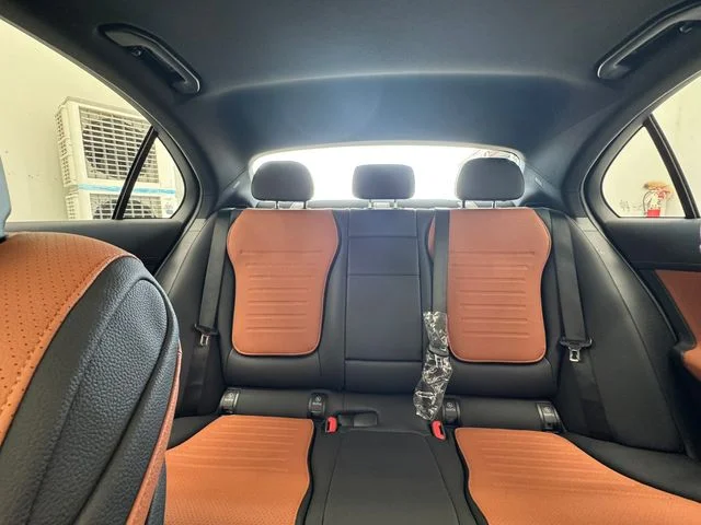 New 2026 Polar White Mercedes-Benz C 300 image 7