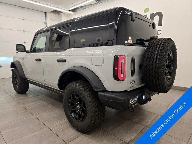 New 2026 Avalanche Gray Ford Badlands® image 3
