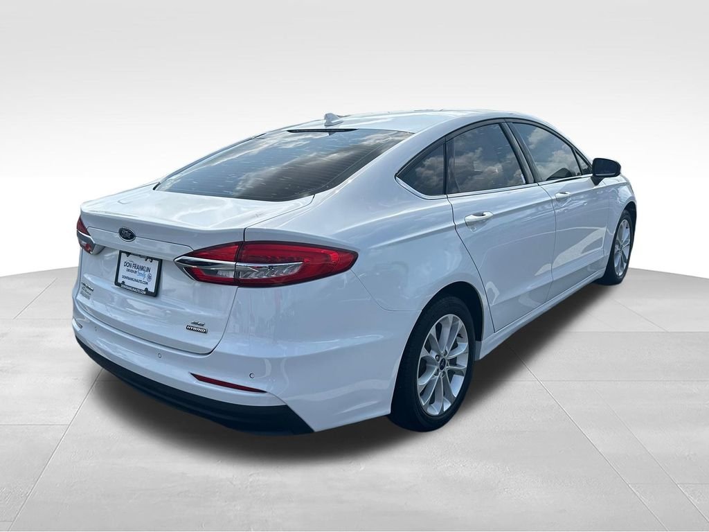 Used 2020 White Ford SE image 5