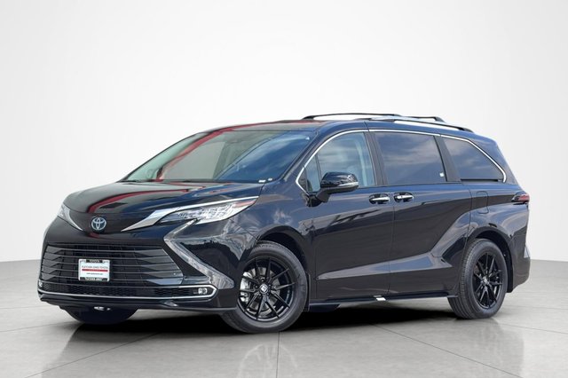 2022 Toyota Sienna Limited