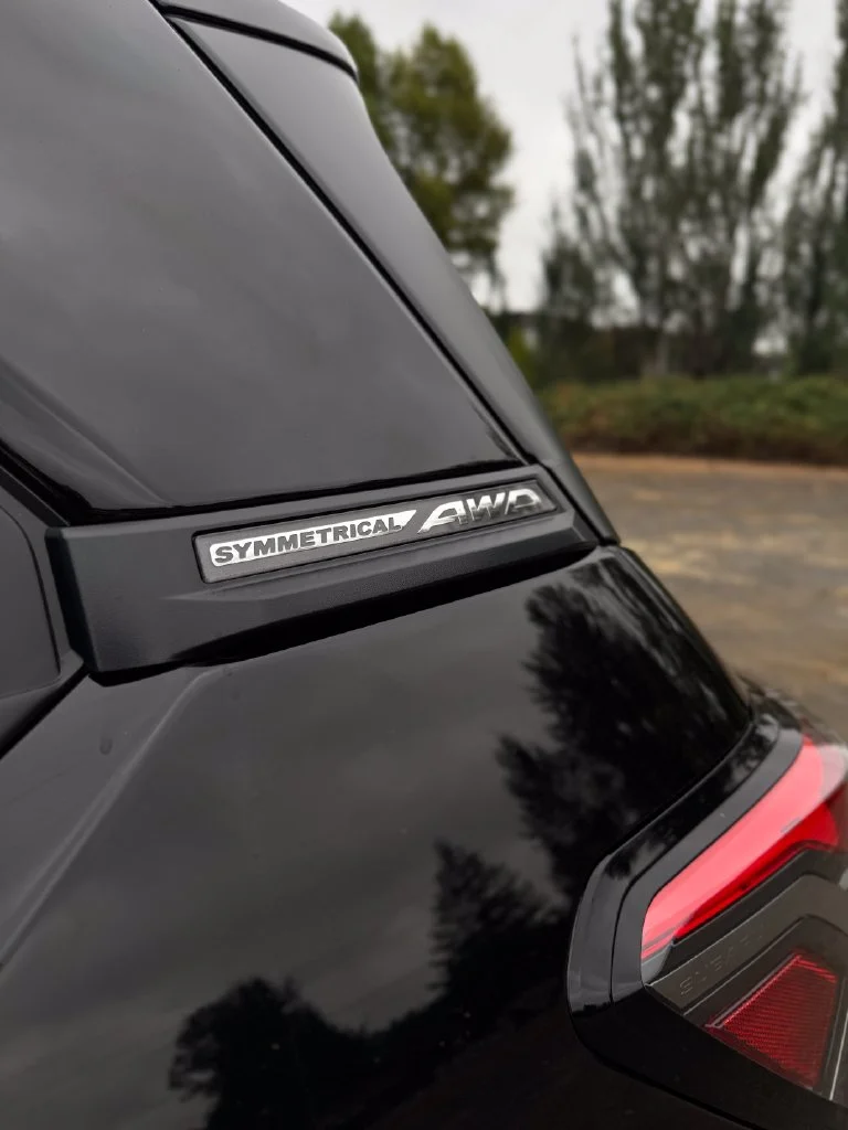 New 2026 CRYSTAL BLACK SILICA Subaru Touring Hybrid image 13