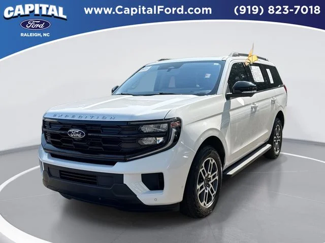 Used 2025 White Ford Active image 1
