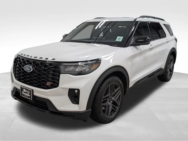 New 2026 Star White Metallic Tri-Coat Ford ST image 47