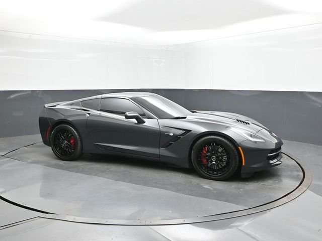Used 2019 Gray Chevrolet Stingray Z51 image 17