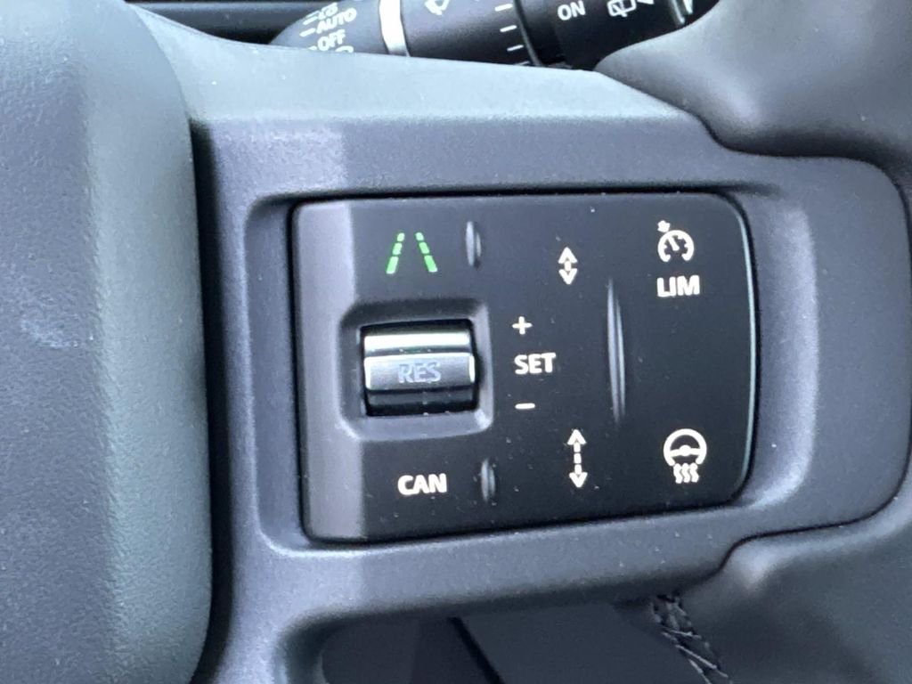 New 2026 Carpathian Grey Land Rover S image 27