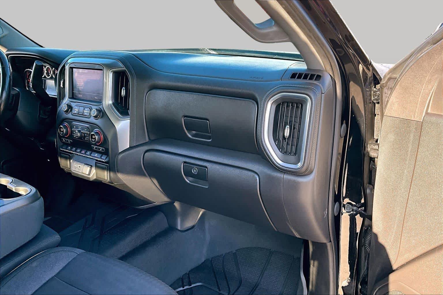 Used 2021 Black Chevrolet LT image 19