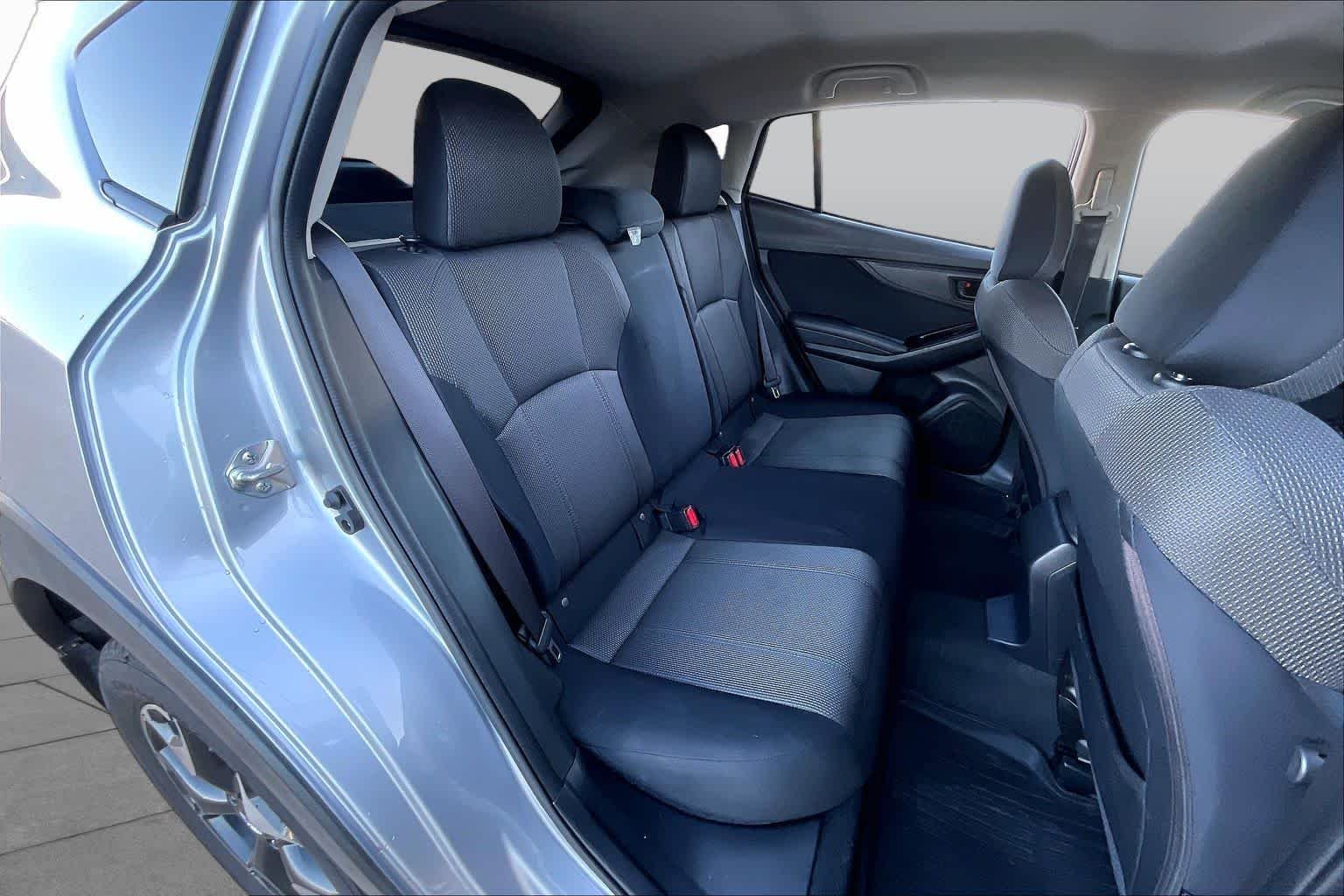 Used 2019 Ice Silver Metallic Subaru  image 18