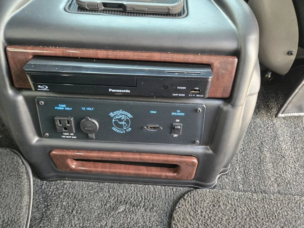 2019 Chevrolet Express Cargo Work Van - Photo 27