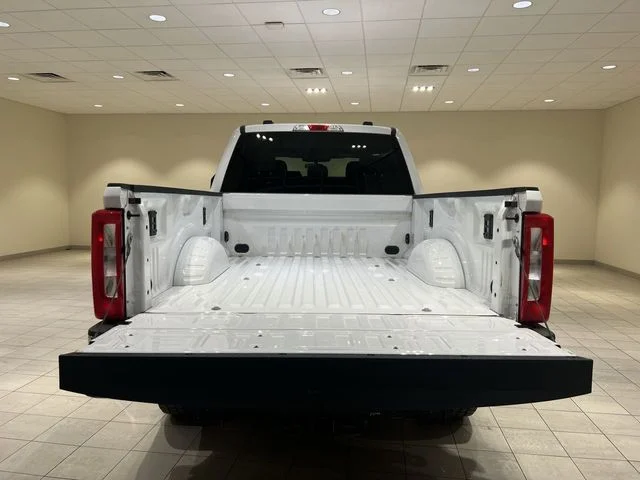 Certified Used 2024 Oxford White Ford XLT image 21