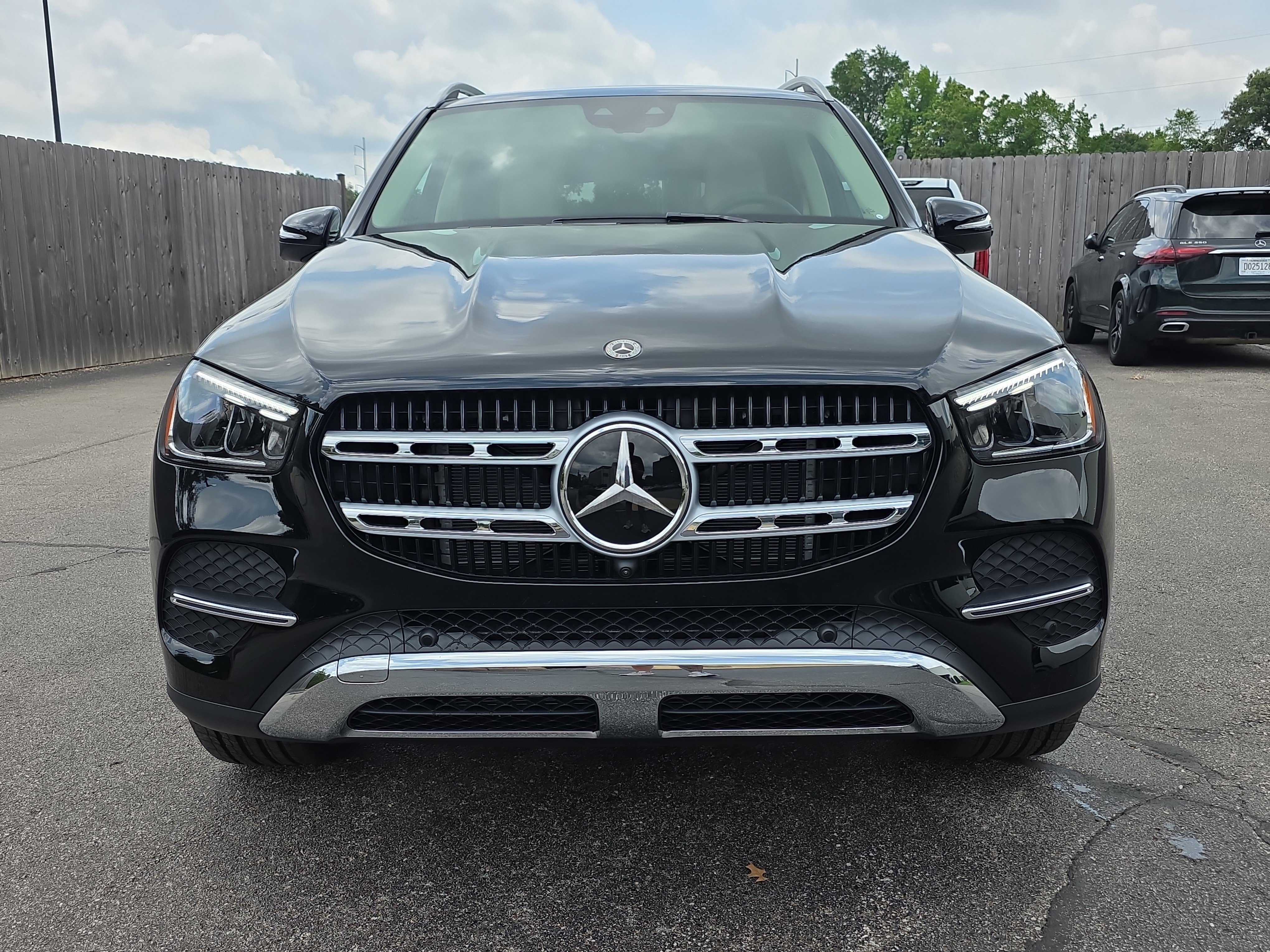 New 2026 Black Mercedes-Benz GLE 350 image 36