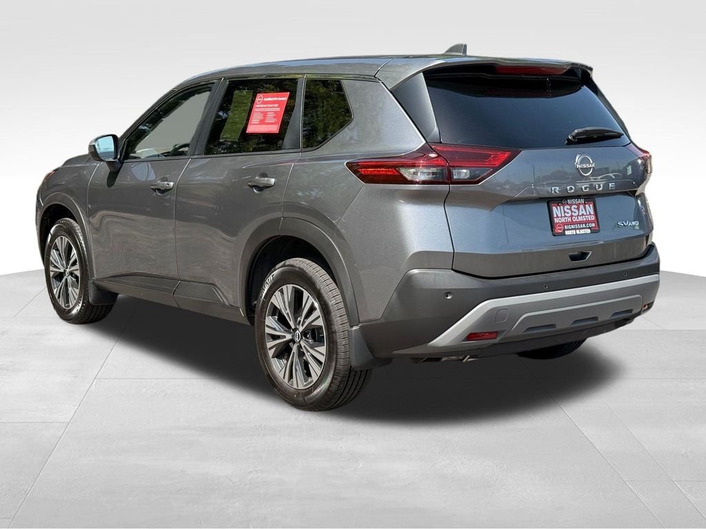 Certified Used 2023 Gun Metallic Nissan SV image 11