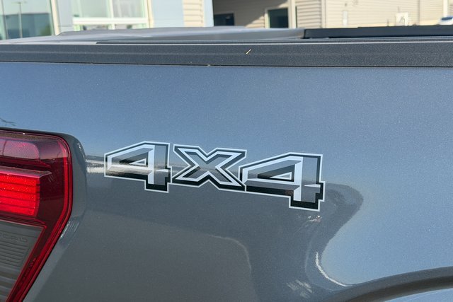 New 2026 Gray Ford XL image 8