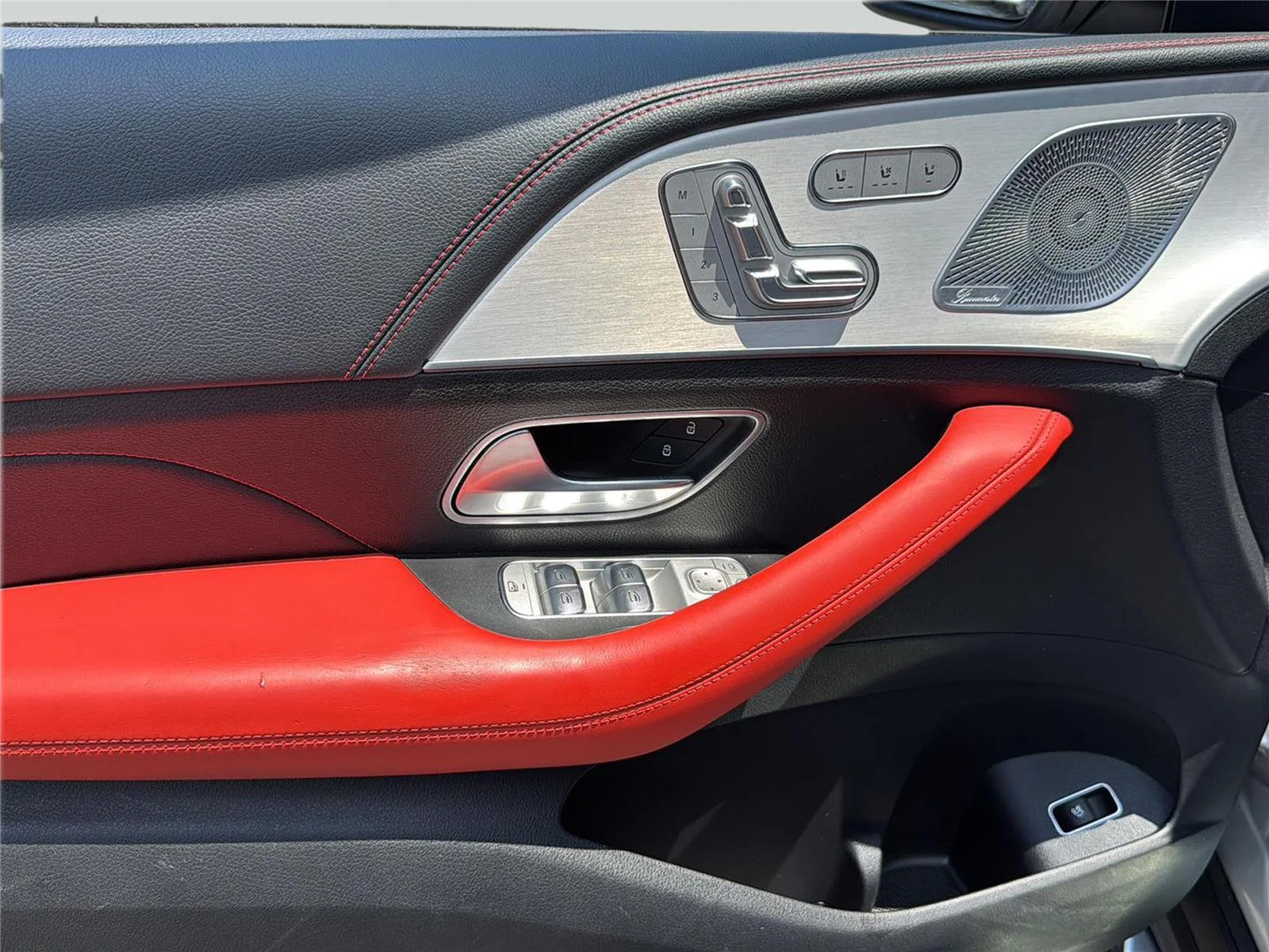 2021 Mercedes-Benz GLE AMG GLE 53 - Photo 12