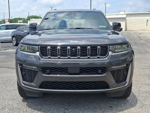 New 2026 Gray Jeep Limited image 2
