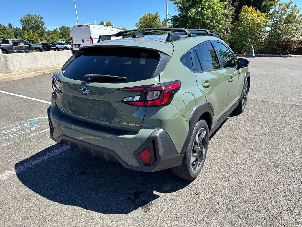 Used 2024 Alpine Green Subaru Limited image 9