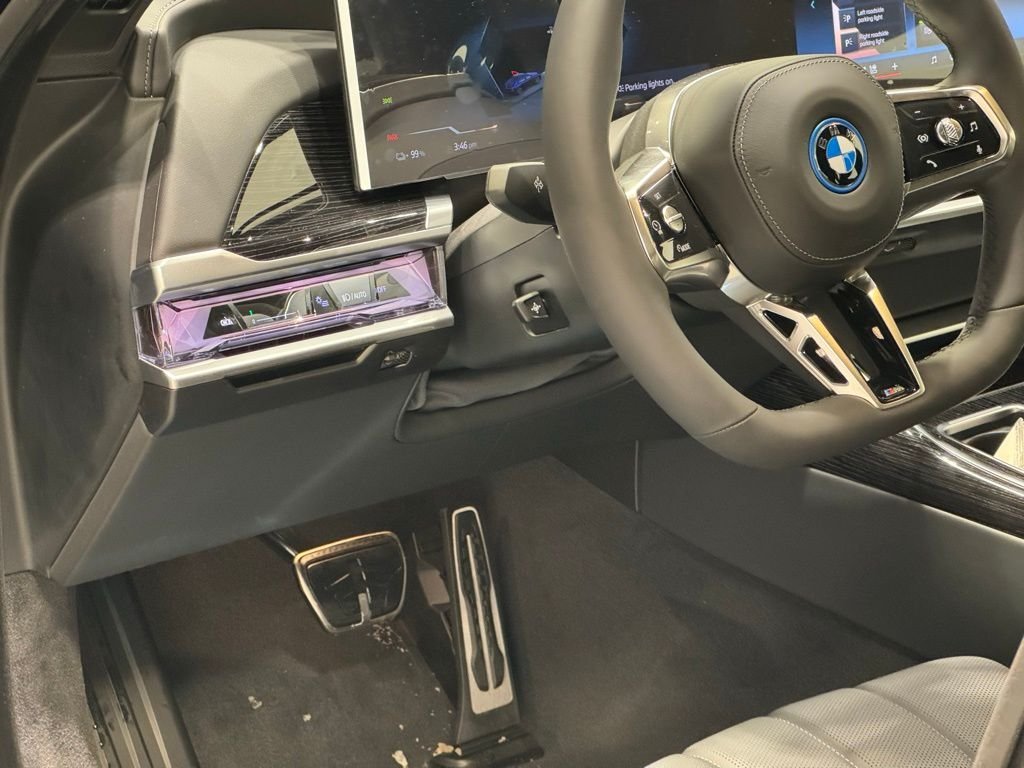 Used 2026 Blue BMW xDrive60 image 12