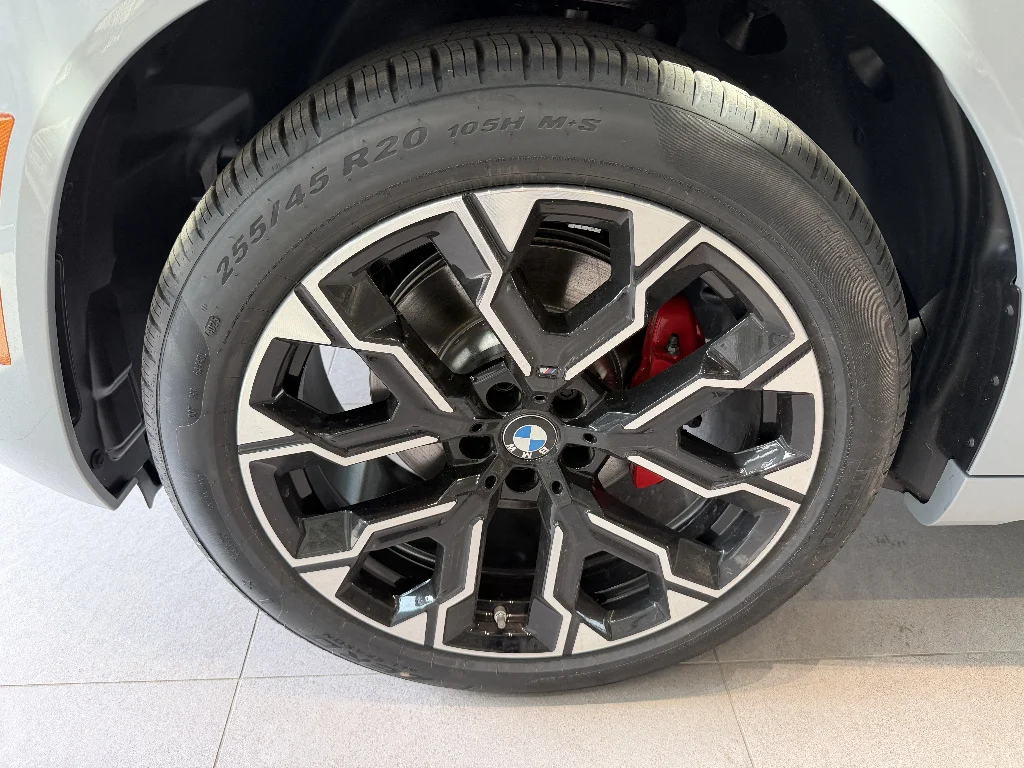 2026 BMW X3 30 - Photo 8