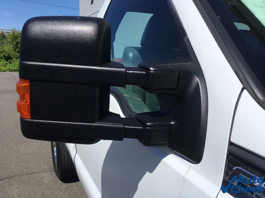 Used 2014 White Ford XL image 21