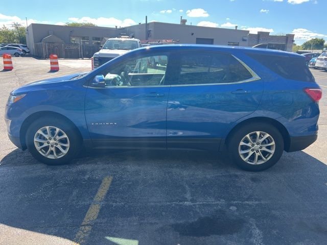 2019 Chevrolet Equinox LT photo 2