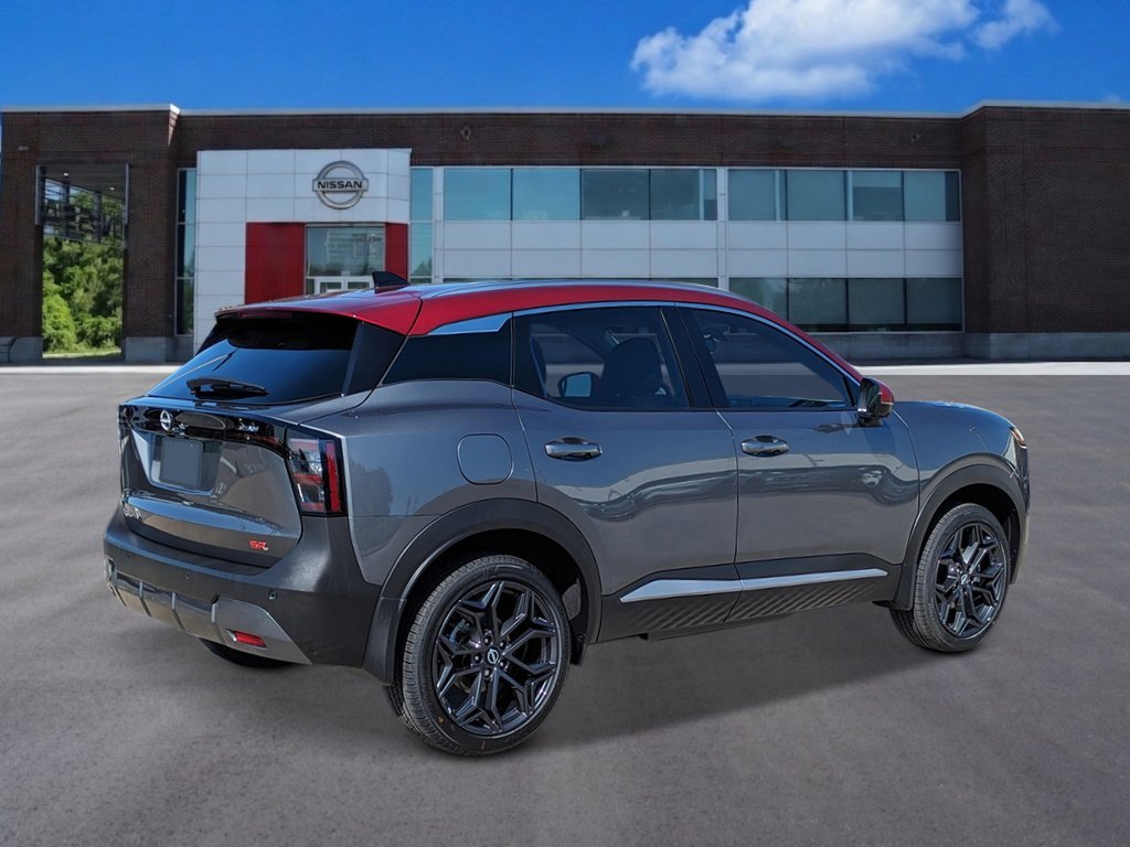 New 2027 Gun Metallic / Scarlet Ember Tintcoat Two-tone Nissan SR image 5