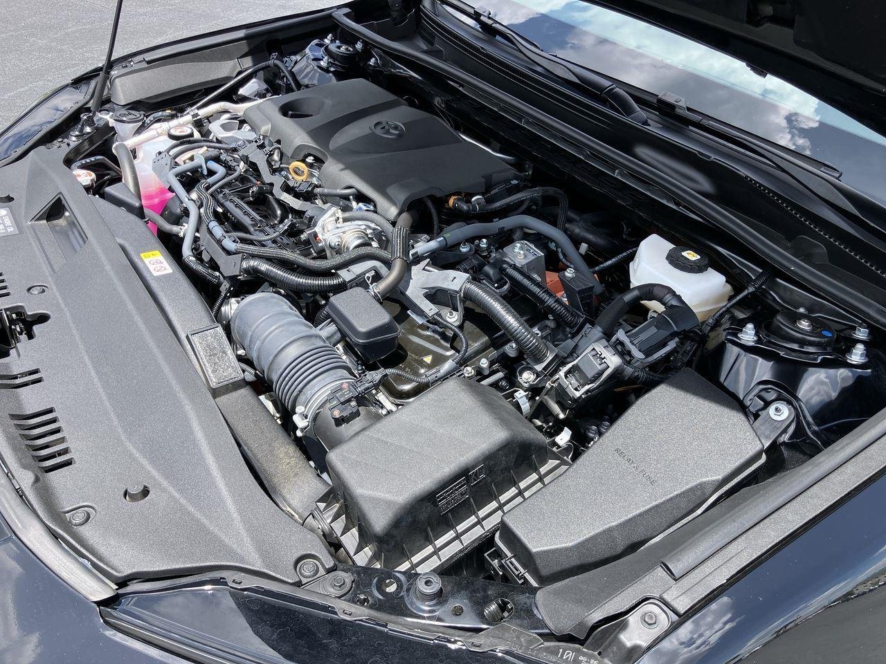 Used 2025 Black (Midnight Black Metallic) Toyota SE image 31