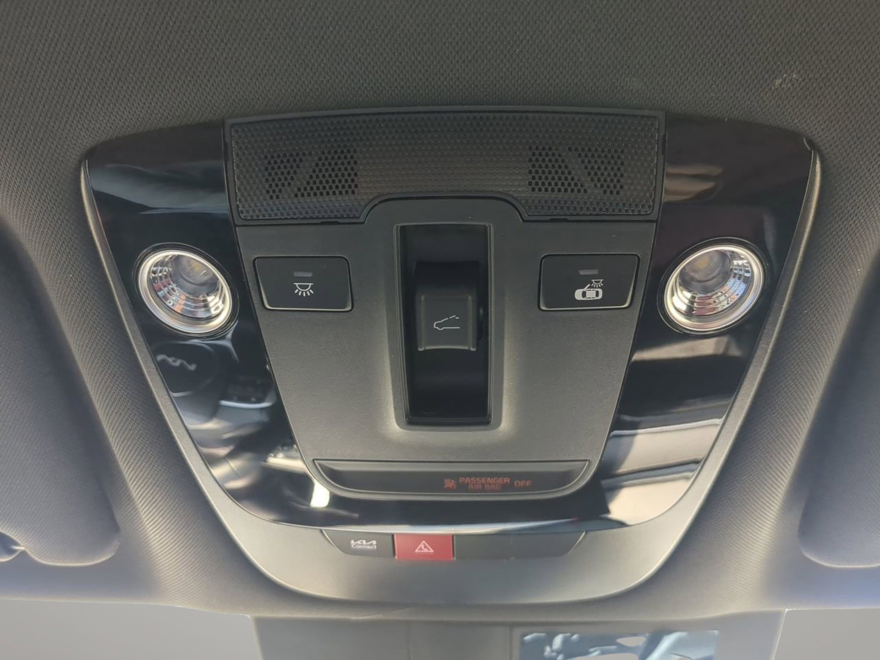 New 2026 Wolf Gray Kia GT-Line image 24