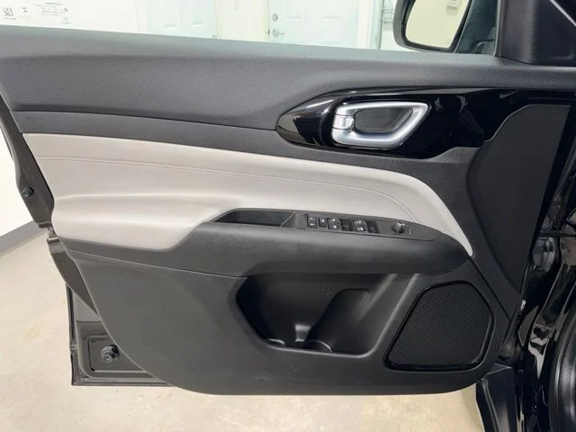 2024 Jeep Compass Limited - Photo 10