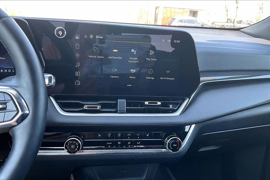 2025 Chevrolet Equinox LT - Photo 19