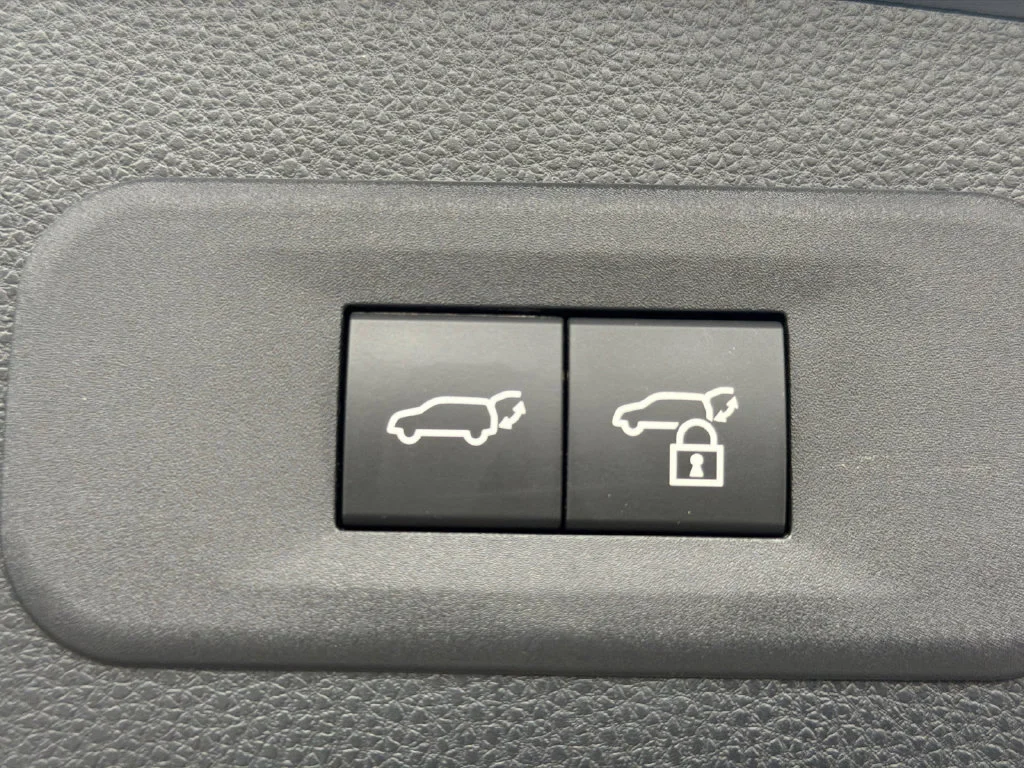 Used 2025 White Toyota Limited image 19