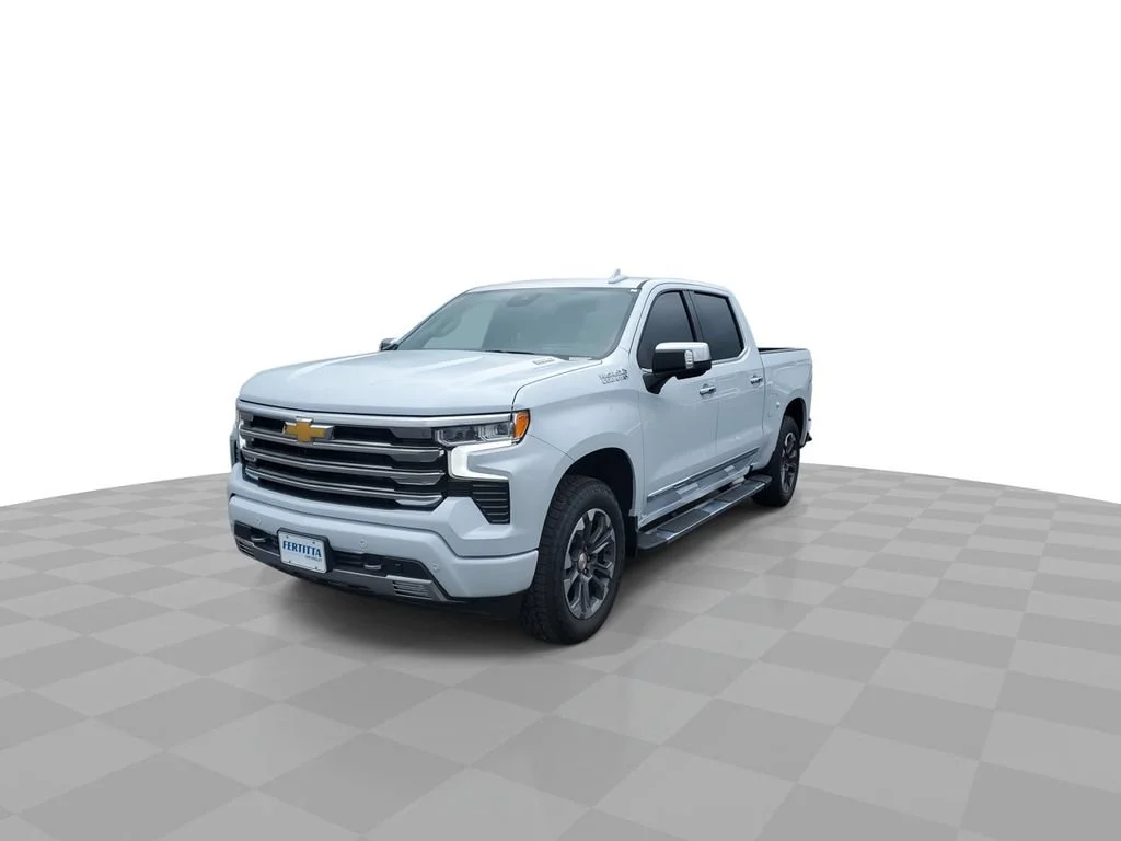New 2026 Polar White Tricoat Chevrolet High Country image 4