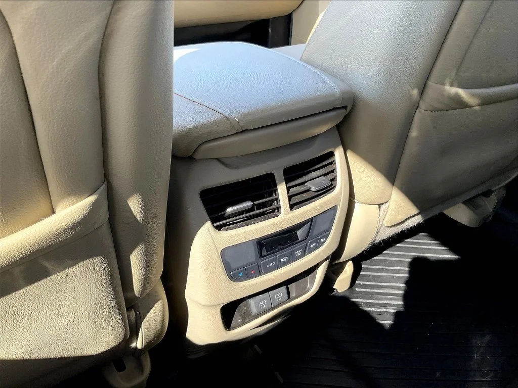Used 2017 White Diamond Pearl Acura 3.5L image 12