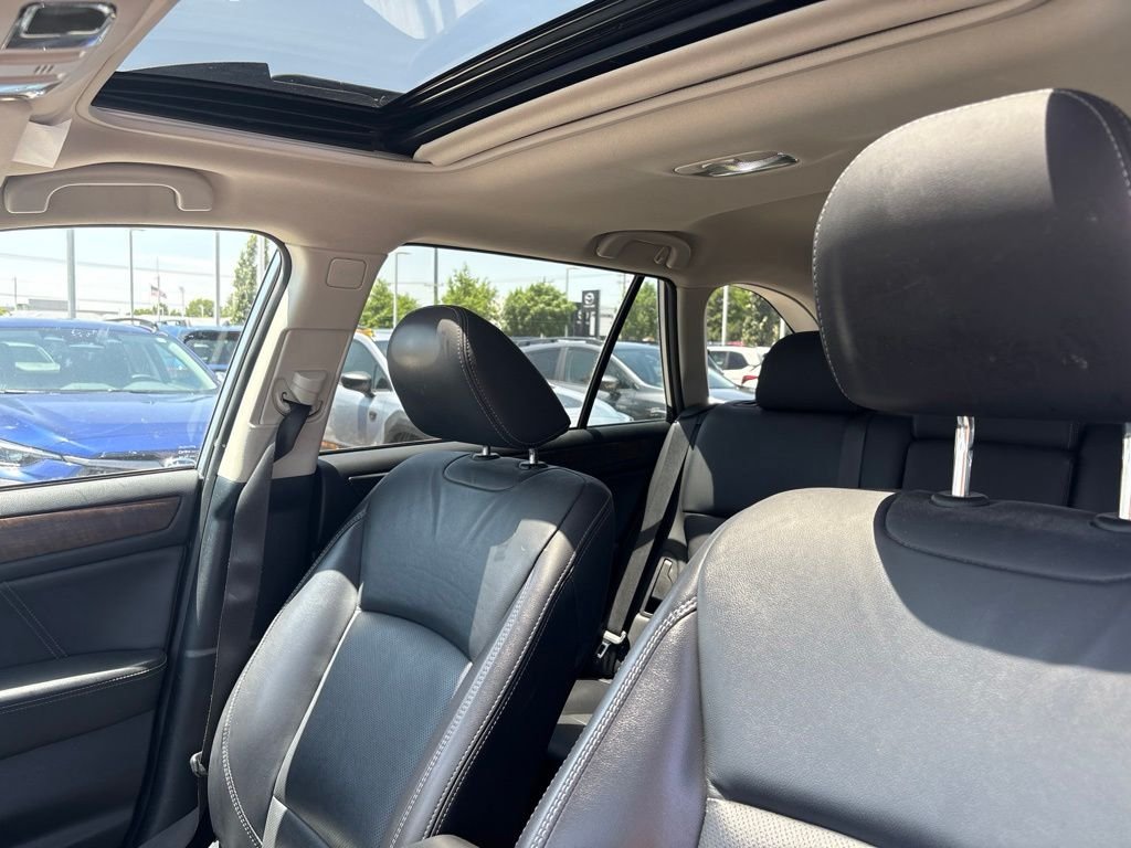 Used 2018 Silver Subaru 2.5i image 5