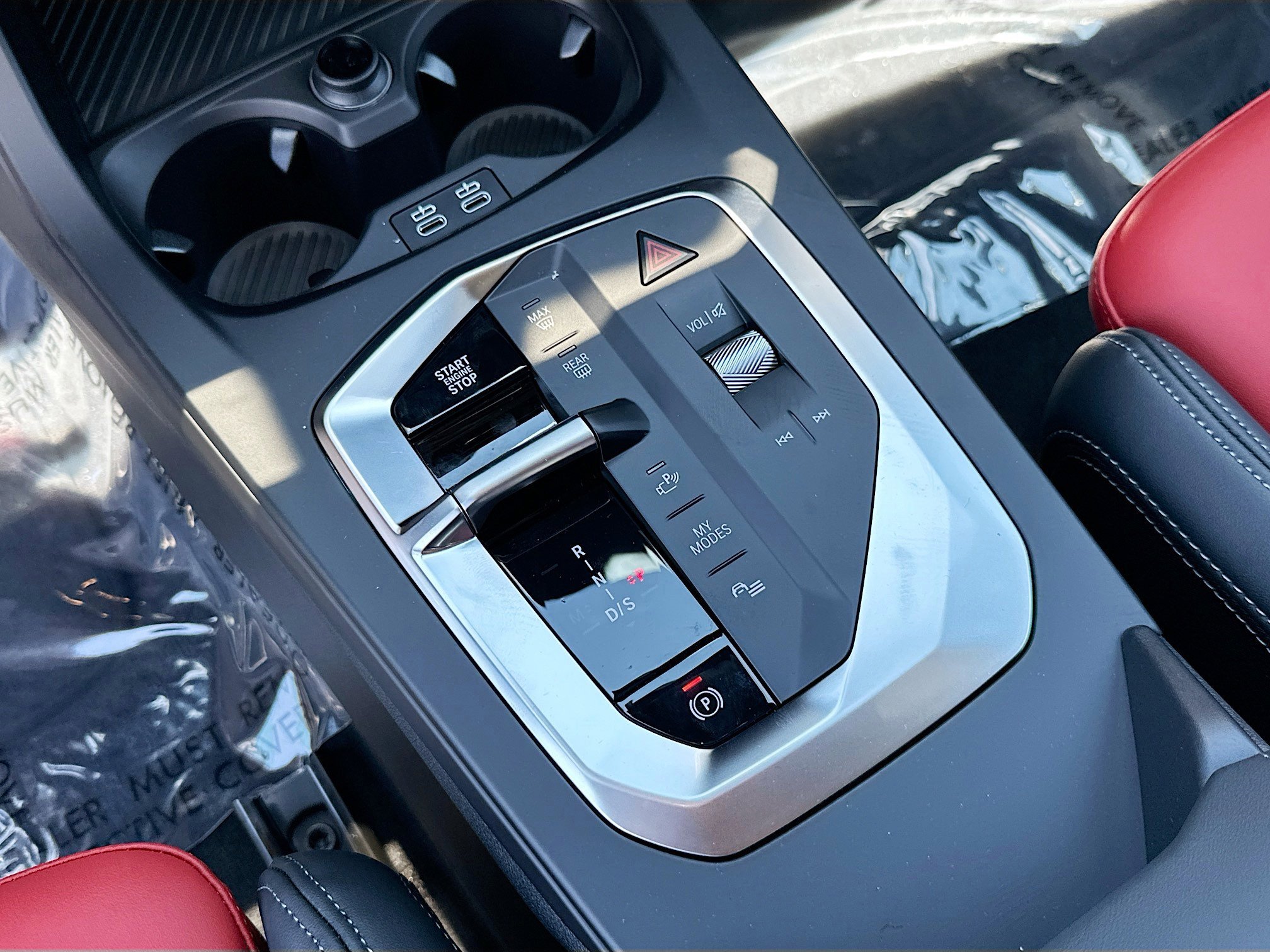 2025 BMW 2 Series M235 - Photo 16