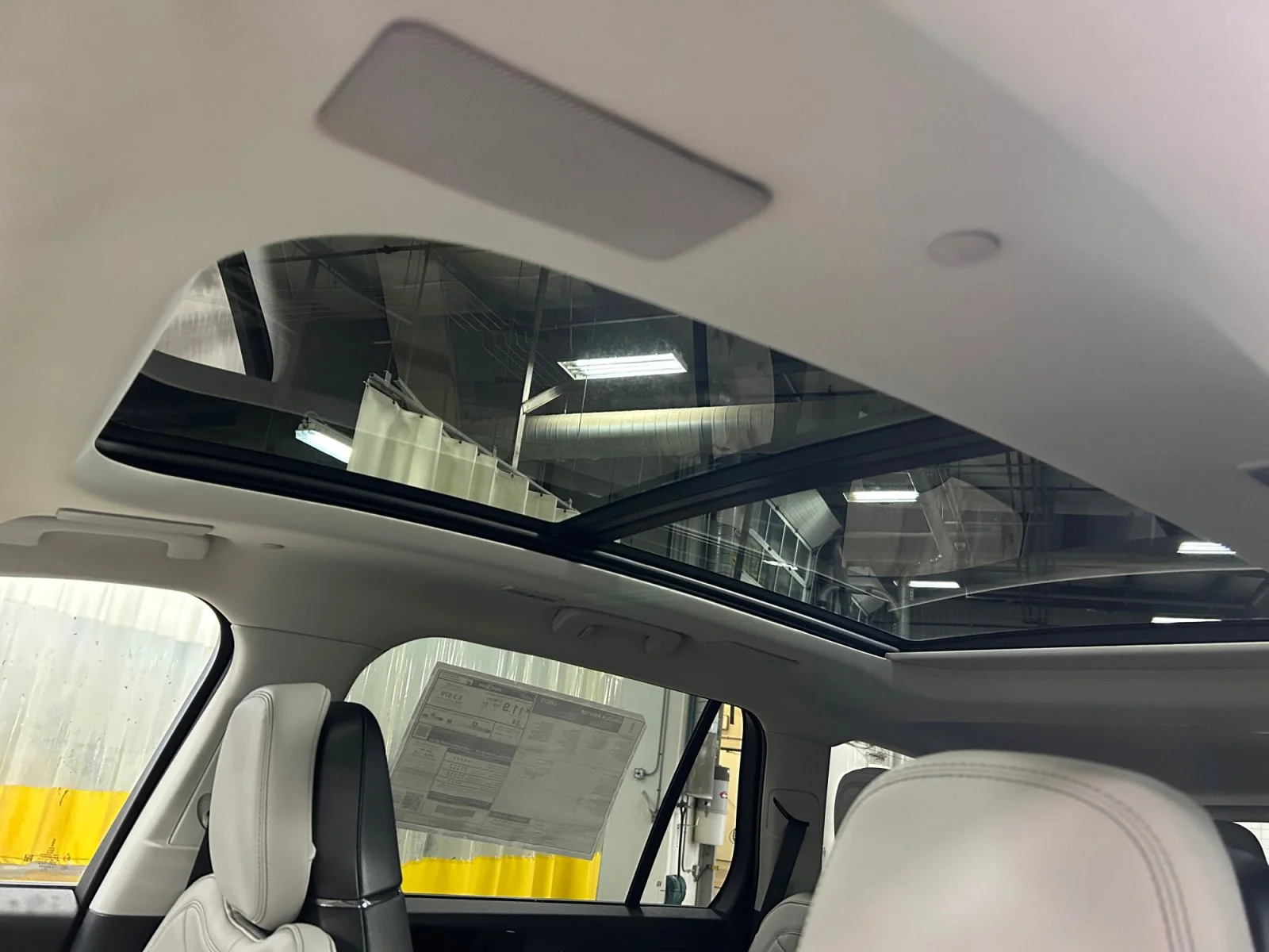 New 2026 Whisper Blue Metallic Clearcoat Lincoln Reserve image 17