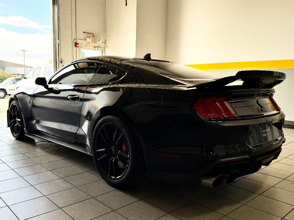 Used 2020 Black Ford Shelby GT500 image 4