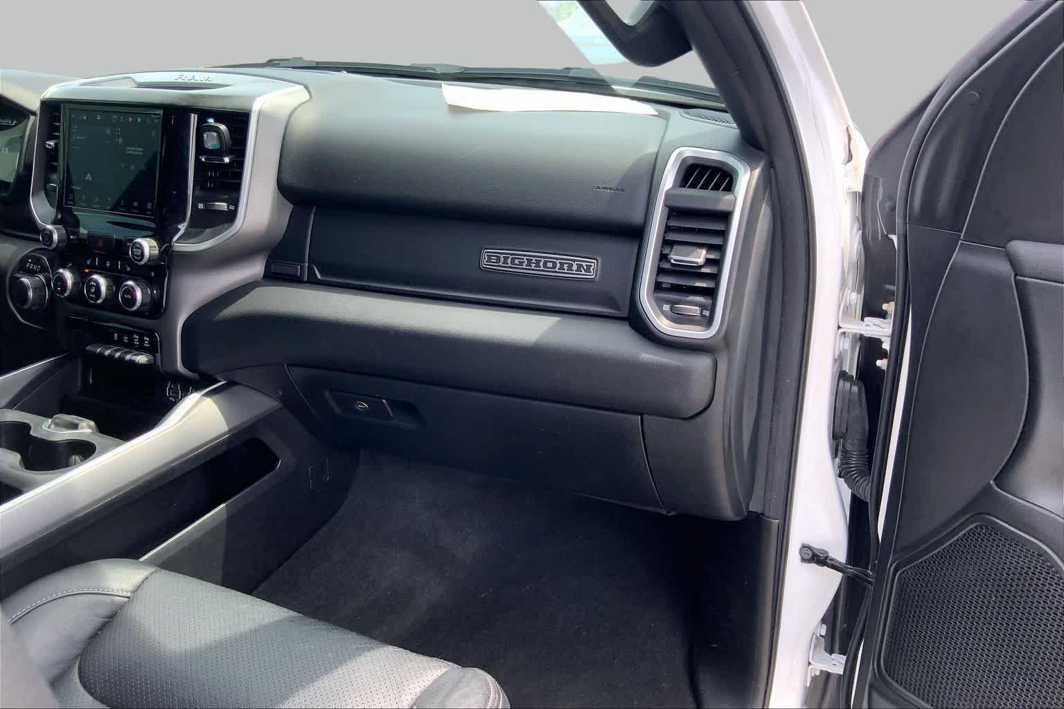 Used 2022 Bright White Clearcoat Ram Big Horn image 19