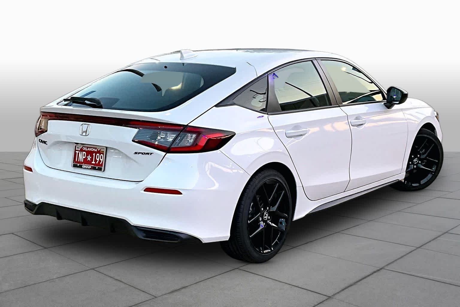 Used 2026 Platinum White Pearl Honda Sport image 13