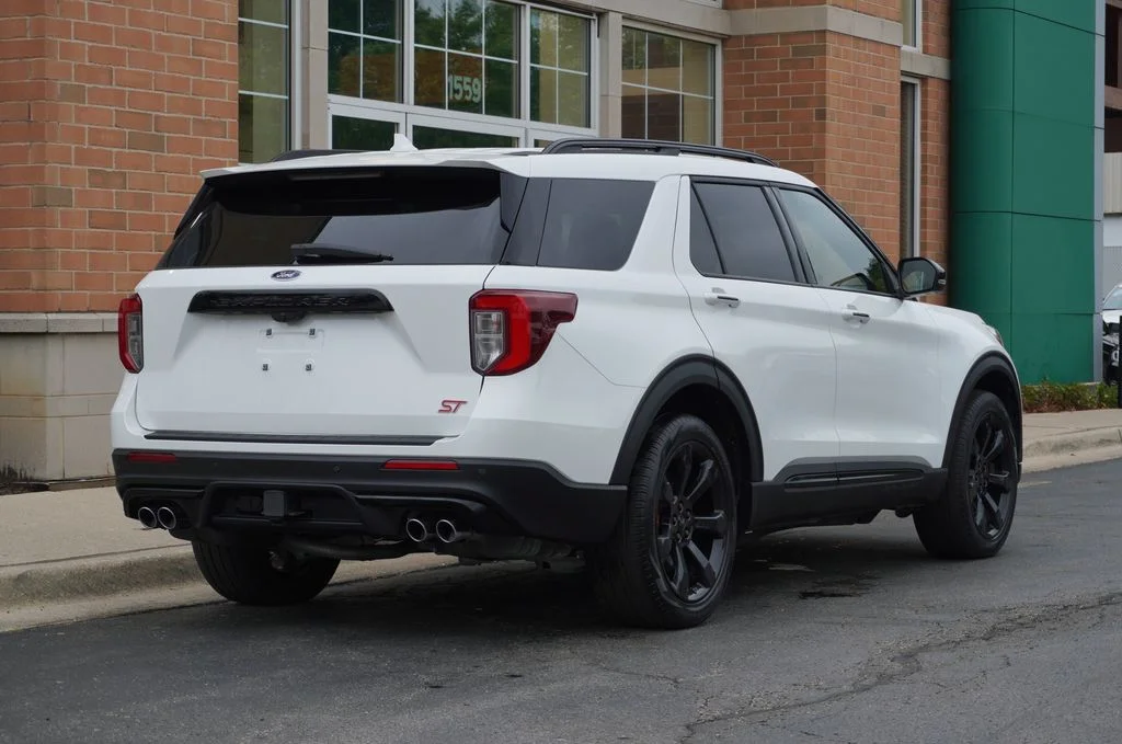 Used 2022 White Ford ST image 5