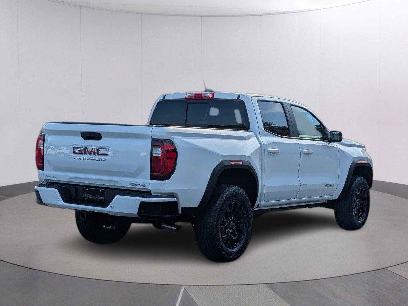 New 2026 Summit White GMC Elevation image 6