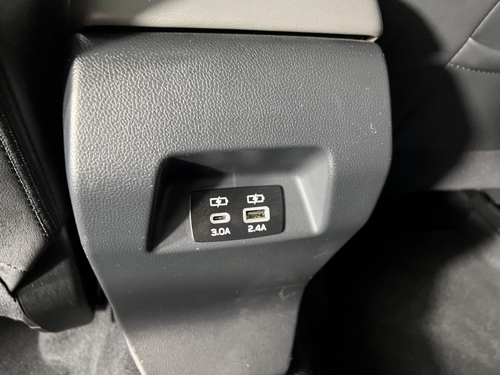 Used 2024 Magnetite Gray Metallic Subaru Premium image 9