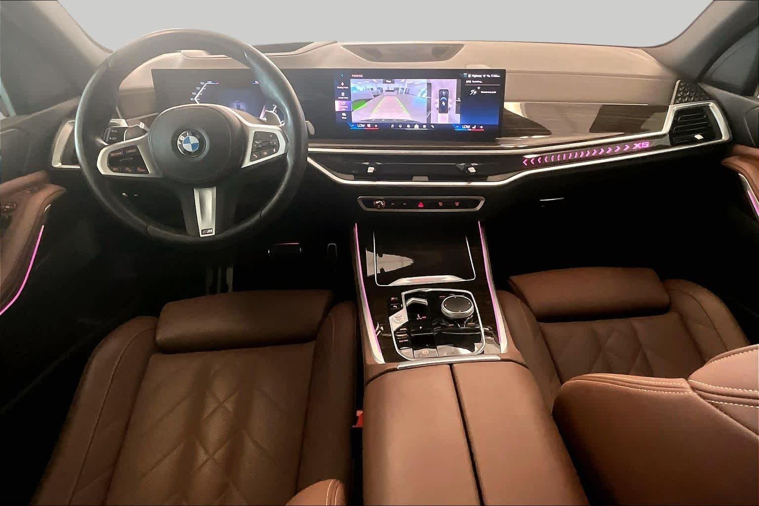 Used 2024 Black Sapphire Metallic BMW sDrive40i image 14