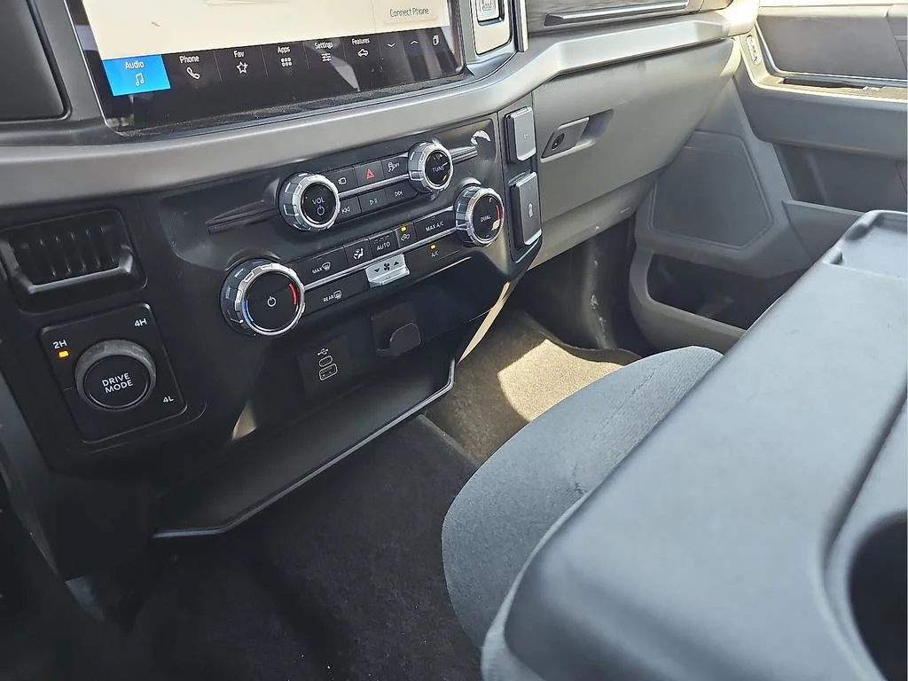 Used 2025  Ford XLT image 18