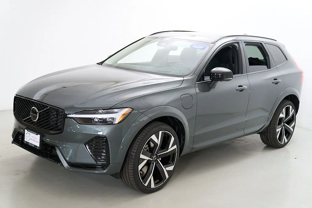 New 2026 Forest Lake Volvo Ultra image 6