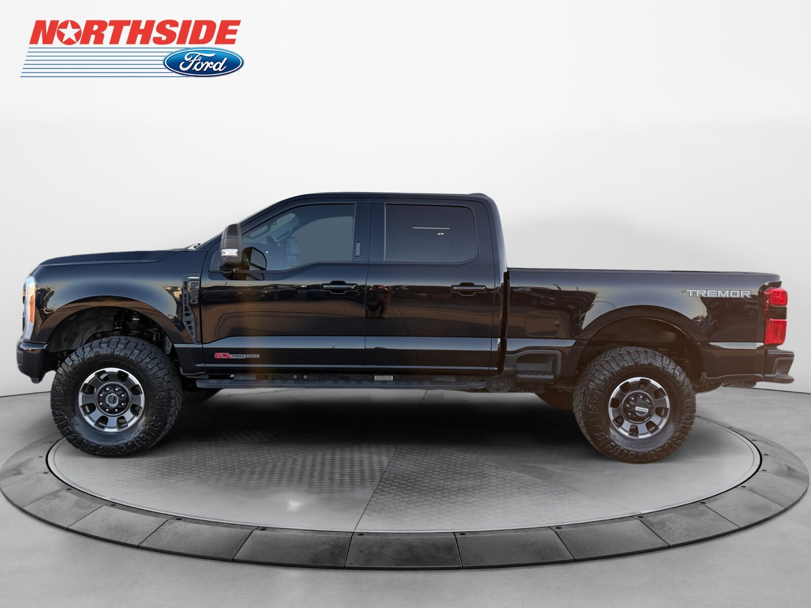 Certified Used 2023 Agate Black Metallic Ford LARIAT image 4