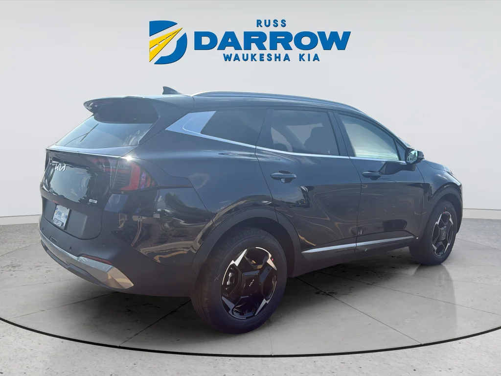 New 2027 Fusion Black Kia EX image 5