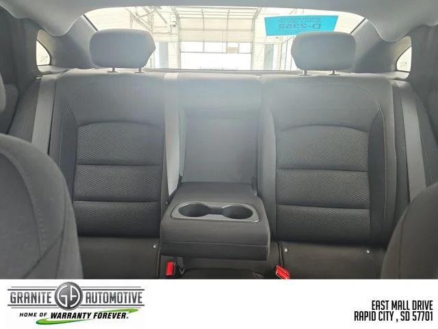 2025 Chevrolet Malibu 1LT - Photo 37
