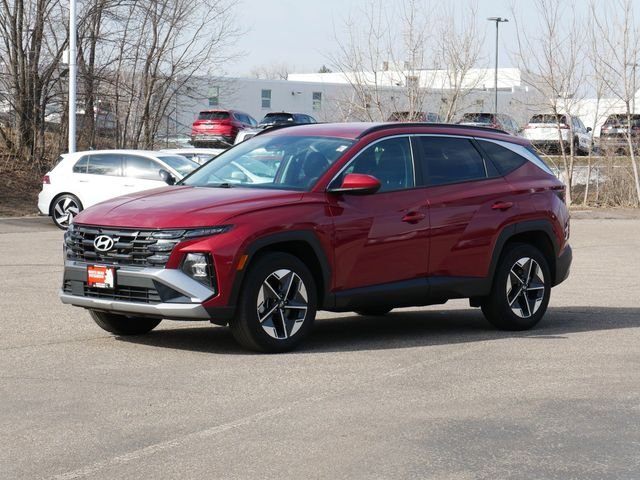 Used 2025 Hyundai Tucson SEL with VIN 5NMJBCDE7SH442489 for sale in White Bear Lake, Minnesota